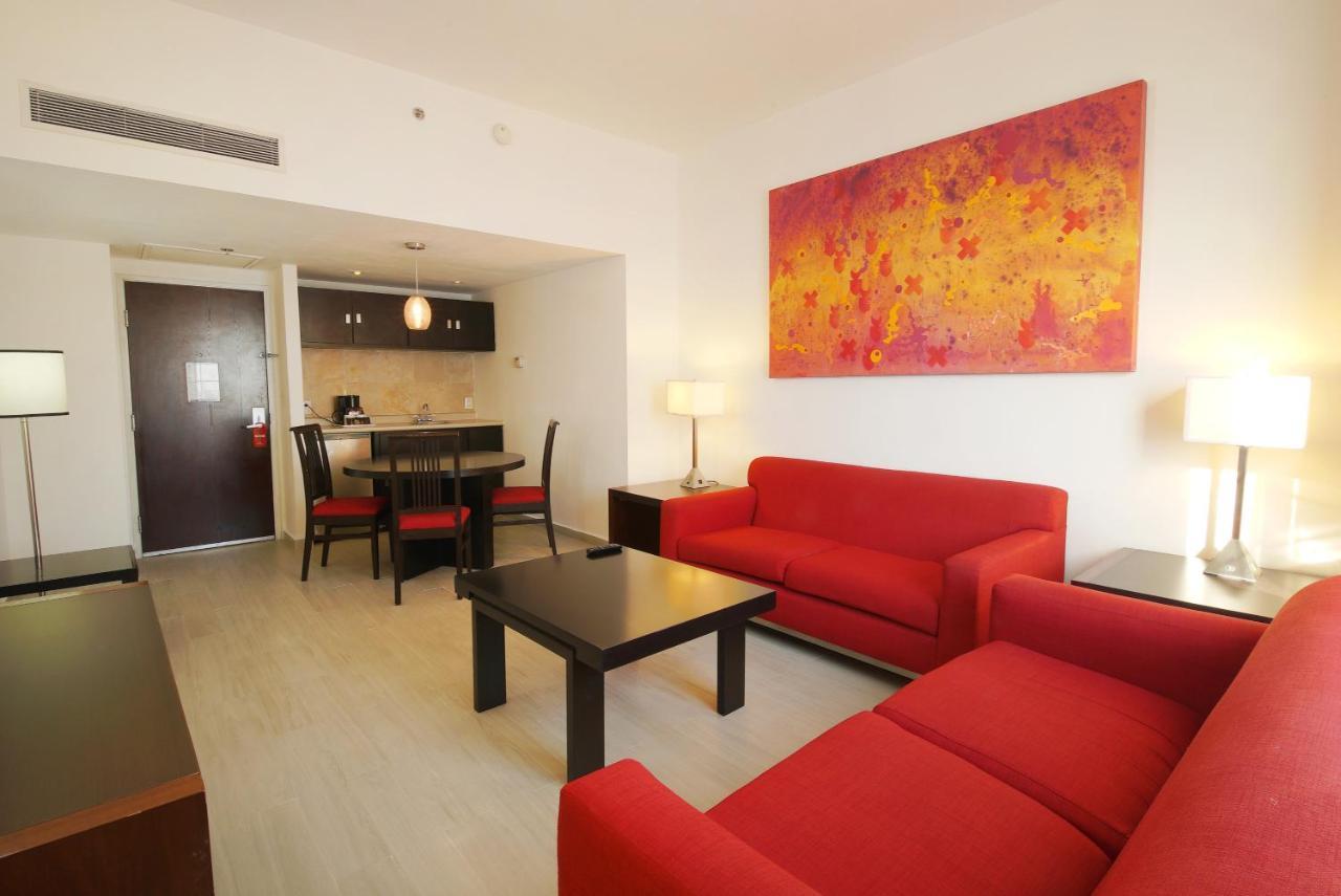 Fiesta Inn Express Сьюдад Обрегон Екстер'єр фото